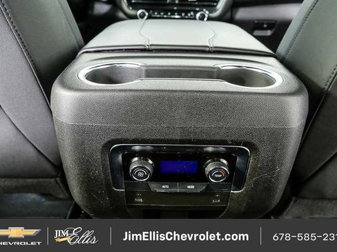 Certified 2025 Chevrolet Tahoe LT RWD image 18