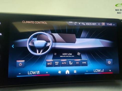 Used 2026 BMW X1 xDrive28i AWD/4WD image 49