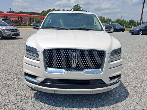 Used 2018 Lincoln Navigator Reserve w/ Technology Package AWD/4WD image 8