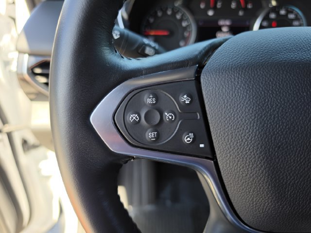Used 2022 Chevrolet Traverse RS FWD image 34