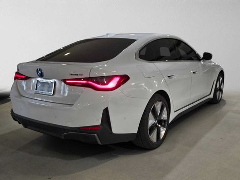 Used 2025 BMW i4 xDrive40i w/ M Sport Package AWD/4WD image 3