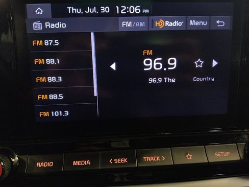 Used 2022 Kia Forte LXS FWD image 25