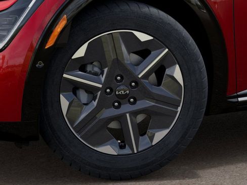 New 2025 Kia EV6 Light w/ Light LR Technology Package image 9