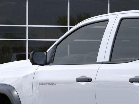 New 2026 Chevrolet Colorado Trail Boss AWD/4WD image 12