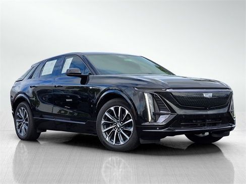 Used 2025 Cadillac Lyriq Sport image 1