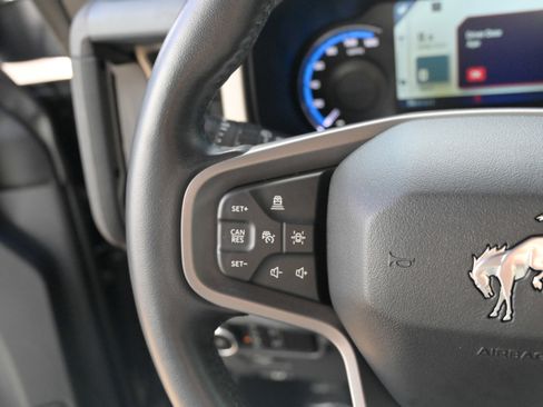 Used 2024 Ford Bronco Outer Banks w/ Sasquatch Package image 24