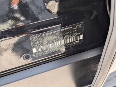 Used 2022 Mitsubishi Outlander SE image 33