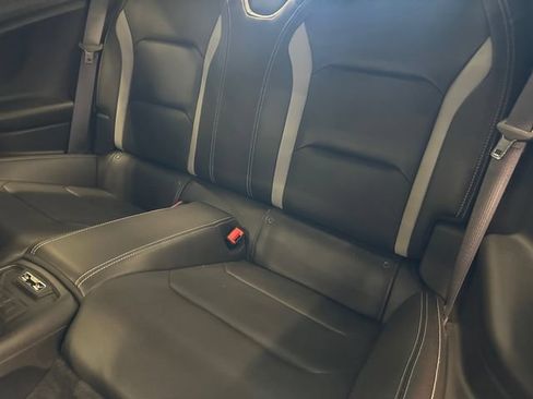 Used 2016 Chevrolet Camaro SS RWD image 13