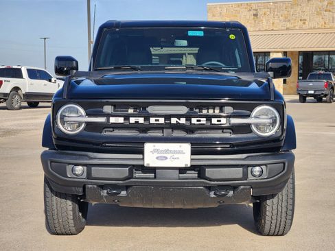 New 2026 Ford Bronco Outer Banks image 6
