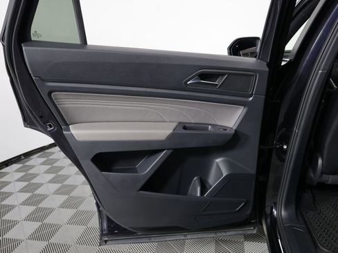 Used 2021 Volkswagen Atlas Cross Sport SEL R-Line w/ Cross Sport MDO Package image 15