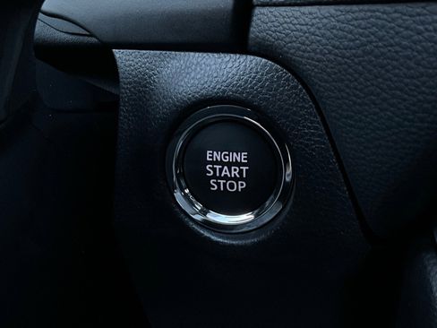 New 2025 Toyota RAV4 XLE image 28