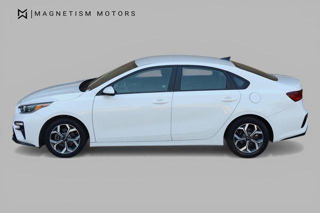 Used 2021 Kia Forte LXS FWD image 2
