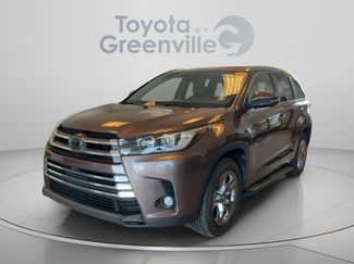 Used 2019 Toyota Highlander Limited Platinum FWD video 1