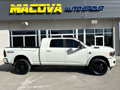 Used 2022 RAM 2500 Limited image 1