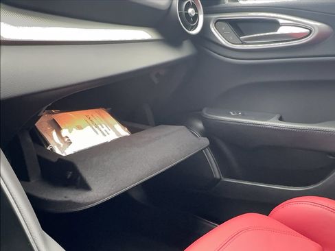 New 2025 Alfa Romeo Giulia image 29