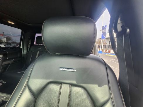 Used 2018 Ford F150 Platinum w/ Equipment Group 701A Luxury image 11