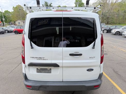 Used 2018 Ford Transit Connect XLT FWD image 4