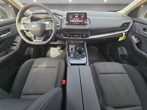 New 2026 Nissan Rogue SV FWD image 20