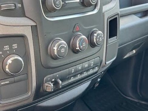 Used 2018 RAM 3500 Tradesman w/ Chrome Appearance Group image 6