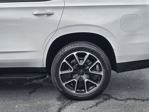 Used 2023 Chevrolet Tahoe RST image 12