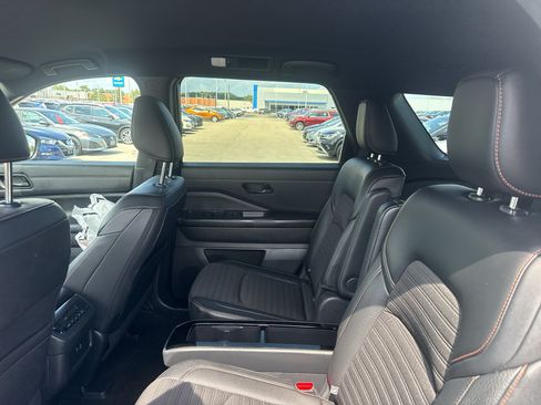 Certified 2023 Nissan Pathfinder Rock Creek AWD/4WD image 32