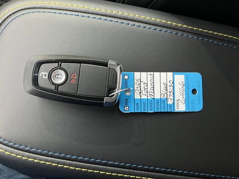 New 2025 Ford Maverick Lobo image 19