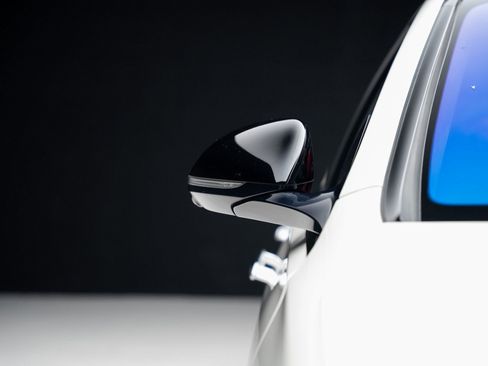 Used 2023 Mercedes-Benz S 500 4MATIC w/ AMG Line image 13