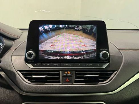 Used 2021 Nissan Altima 2.5 SR image 18