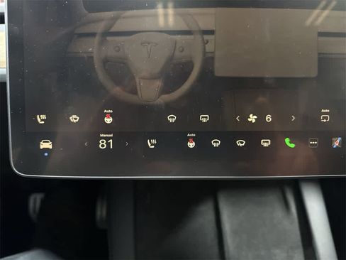 Used 2023 Tesla Model 3 Performance image 32