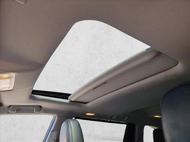 Used 2019 Toyota Highlander Limited FWD image 16