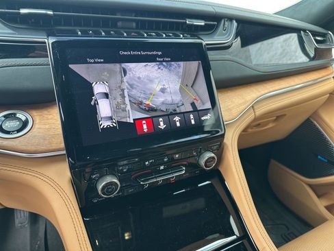 Certified 2023 Jeep Grand Cherokee L Summit image 22