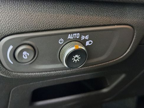 Used 2024 Chevrolet TrailBlazer LT FWD image 16