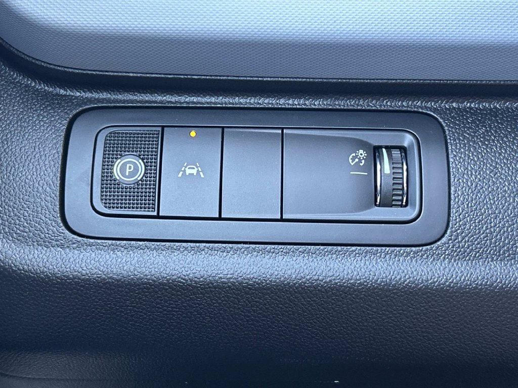New 2027 Chevrolet Bolt LT FWD image 26