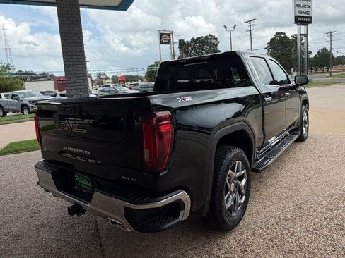 New 2026 GMC Sierra 1500 SLT w/ SLT Premium Package AWD/4WD image 8