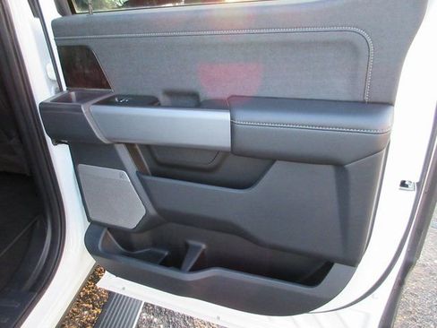 Used 2023 Ford F350 Lariat w/ Lariat Ultimate Package image 33