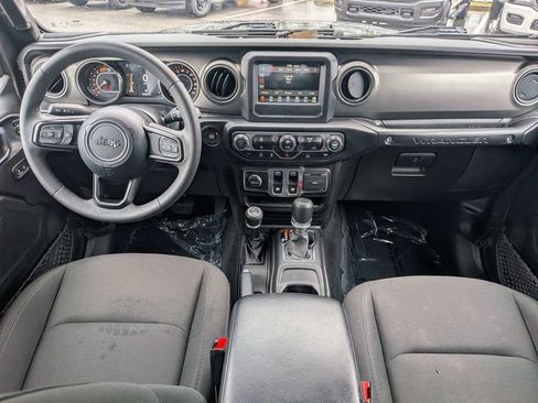 Used 2023 Jeep Wrangler Sport AWD/4WD image 14