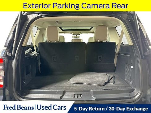 Used 2022 Ford Expedition Max Limited image 35