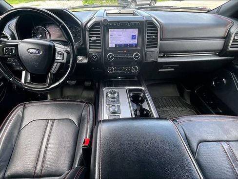 Used 2020 Ford Expedition Limited w/ Equipment Group 303A AWD/4WD image 14