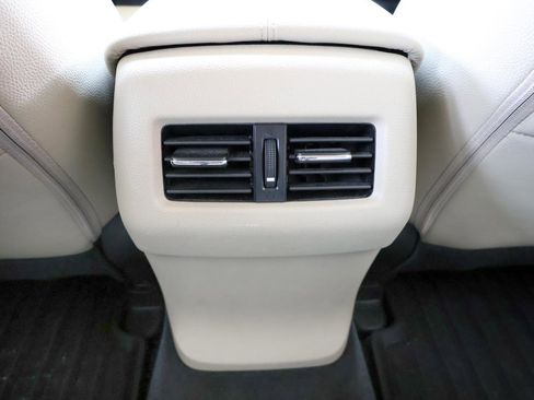 Used 2016 Honda Accord Touring image 40