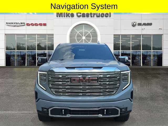 Used 2025 GMC Sierra 1500 Denali AWD/4WD image 2