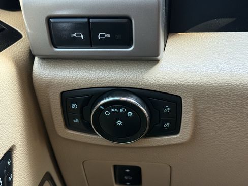 Used 2021 Ford F250 Lariat w/ Lariat Value Package image 23