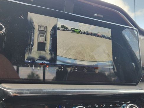 Used 2025 GMC Sierra 1500 Denali Ultimate AWD/4WD image 22