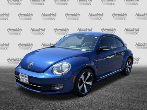 Used 2012 Volkswagen Beetle Turbo FWD image 2