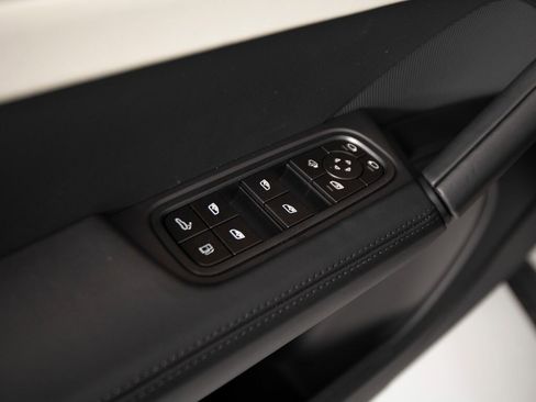 New 2026 Porsche Cayenne E-Hybrid image 14