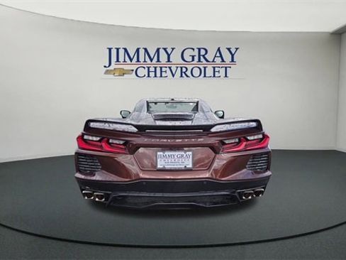 Used 2023 Chevrolet Corvette Stingray Premium Conv w/ Z51 Performance Package image 4