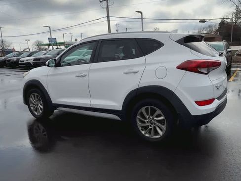 Used 2017 Hyundai Tucson SE Plus FWD image 6