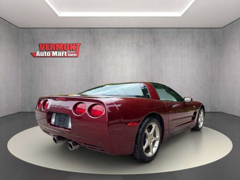 Used 2003 Chevrolet Corvette Coupe w/ Preferred Equipment Group RWD image 7
