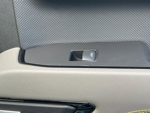 Certified 2024 Chevrolet Silverado 1500 ZR2 w/ Technology Package image 22