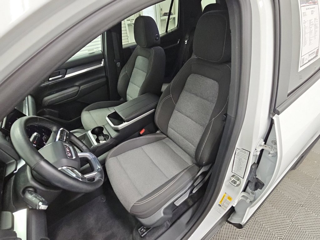 Certified 2026 GMC Terrain Elevation FWD image 27