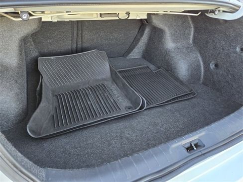 Used 2025 Nissan Altima 2.5 S image 13